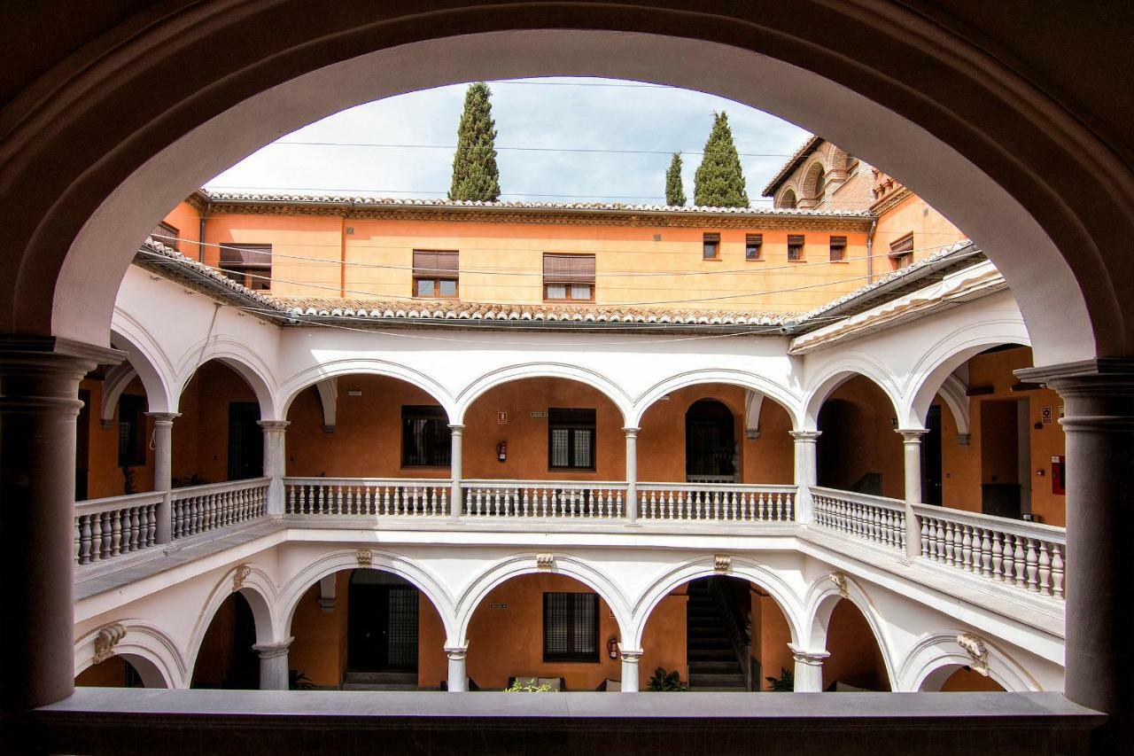 Apartamentos Palacio De Los Jeronimos Гранада Экстерьер фото